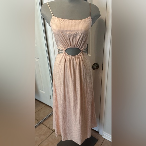 Line & Dot Harmony Dress in Peach & Pink Multi in small - Picture 5 of 11